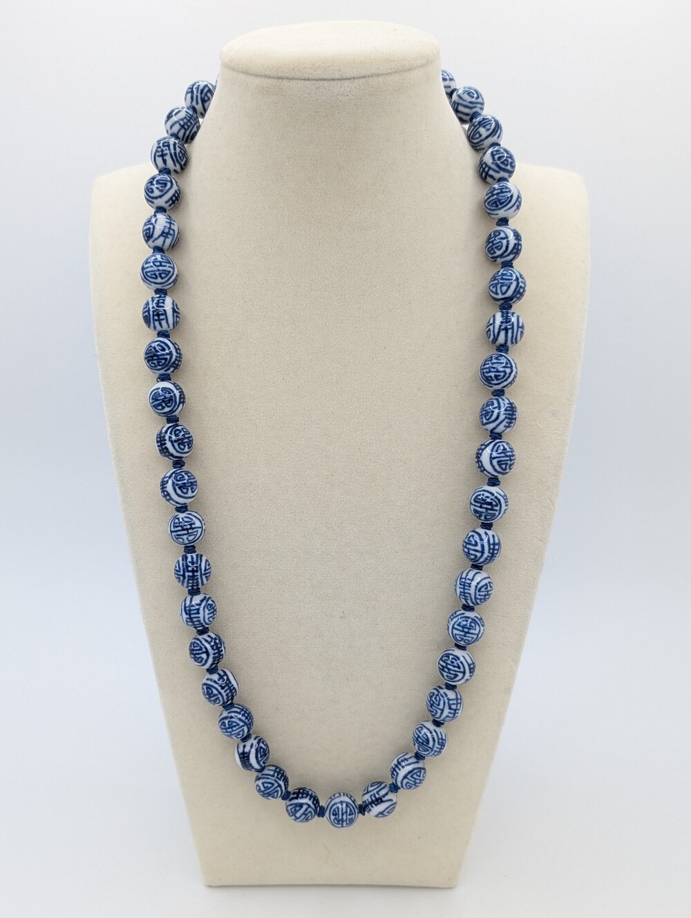 Vintage Chinese Porcelain Export Bead Necklace 24"